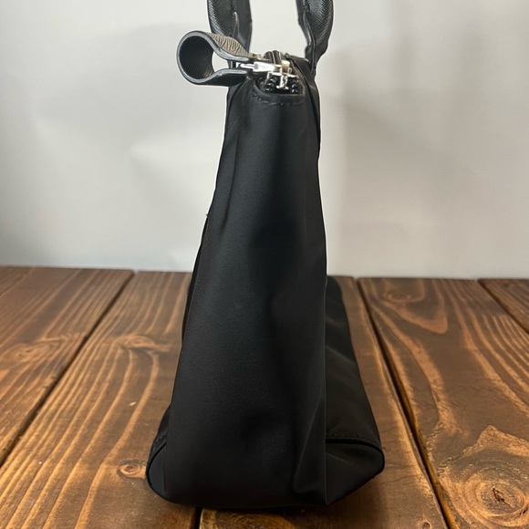 MICHAEL KORS BLACK TOTE - Picture 12 of 12